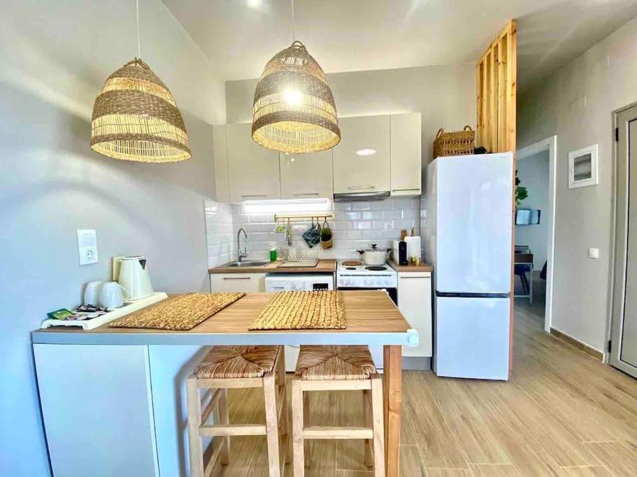 Boho Natural Beachfront Detached House Analipsis  Экстерьер фото