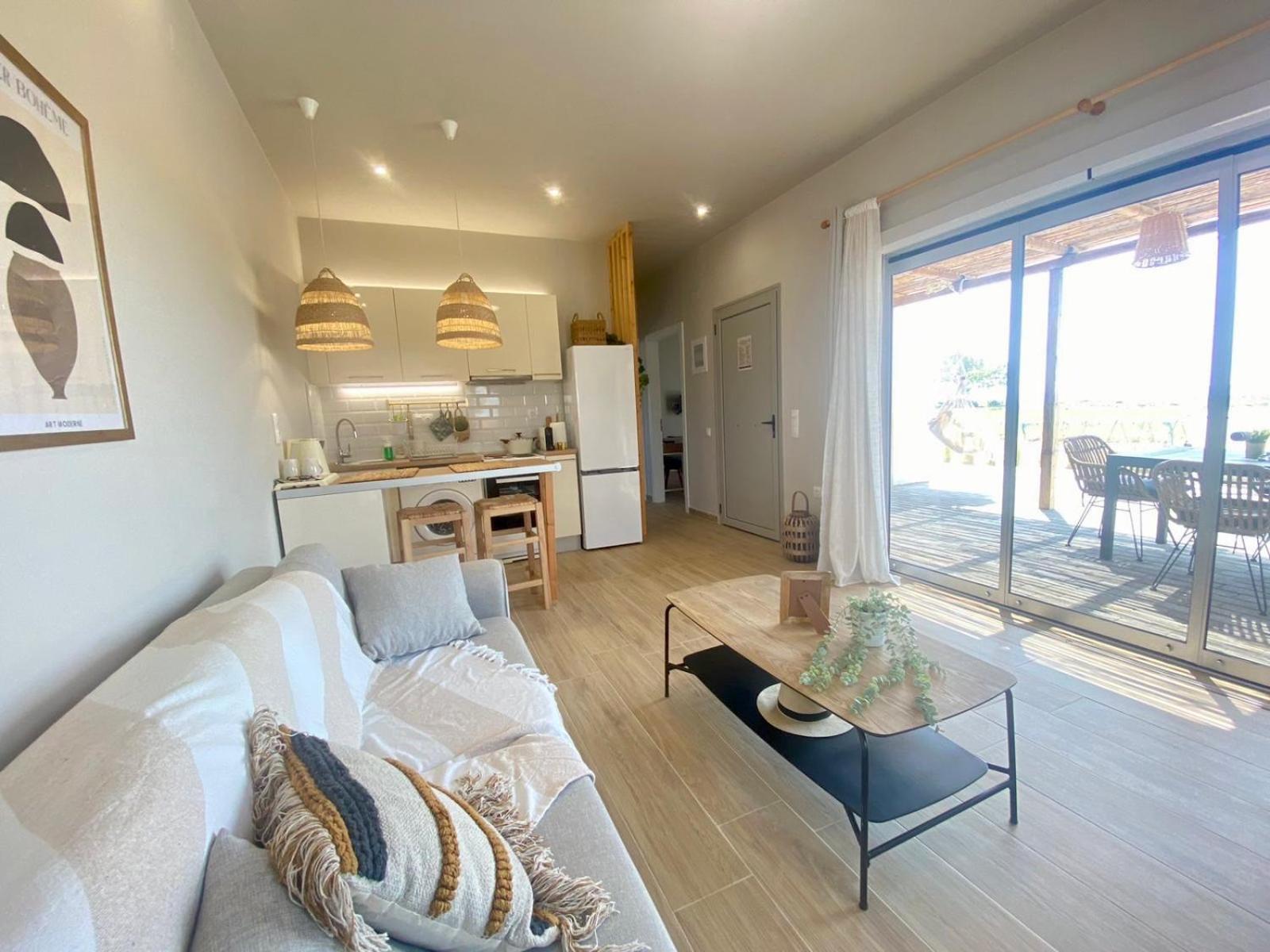 Boho Natural Beachfront Detached House Analipsis  Экстерьер фото