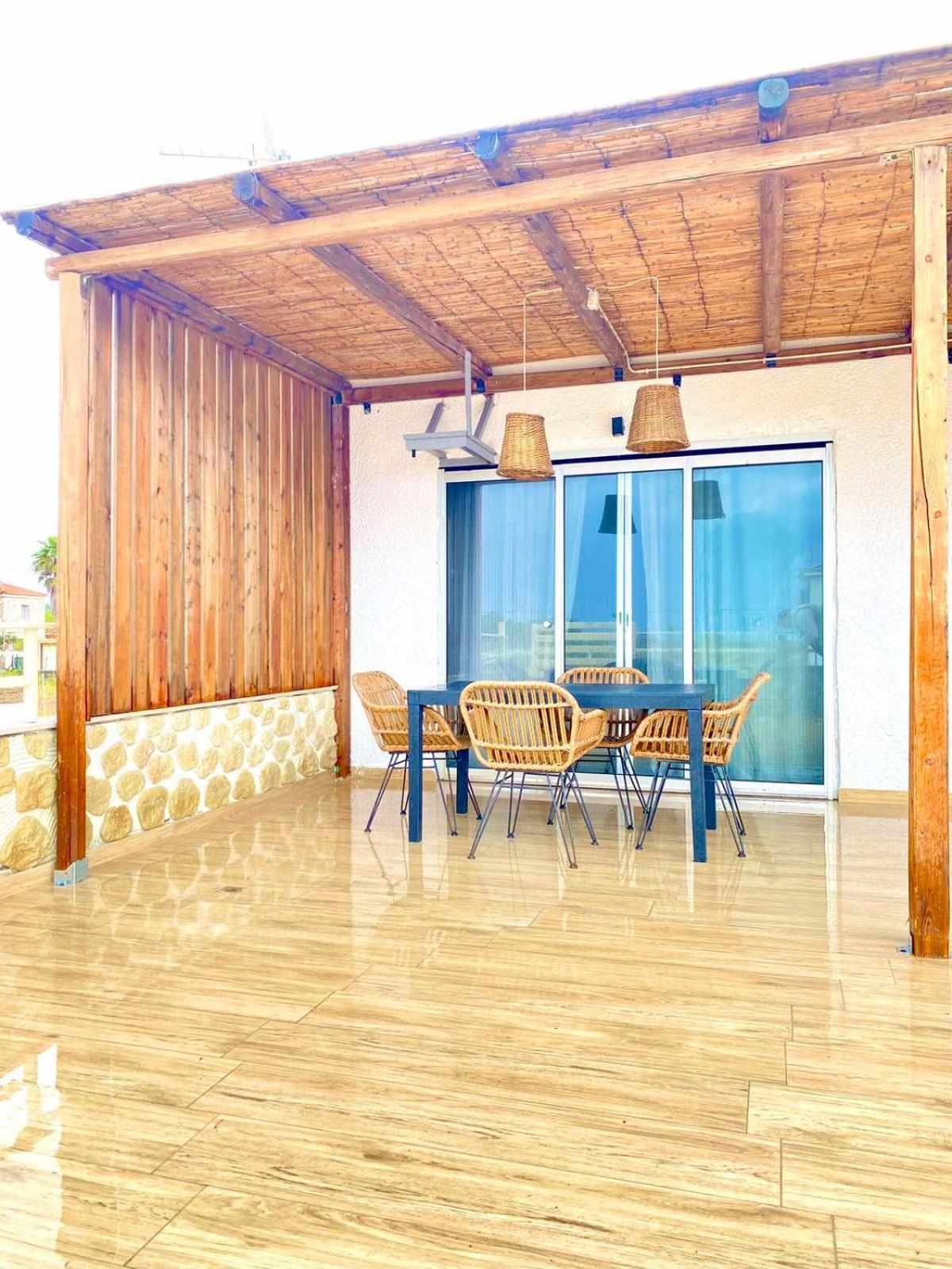 Boho Natural Beachfront Detached House Analipsis  Экстерьер фото