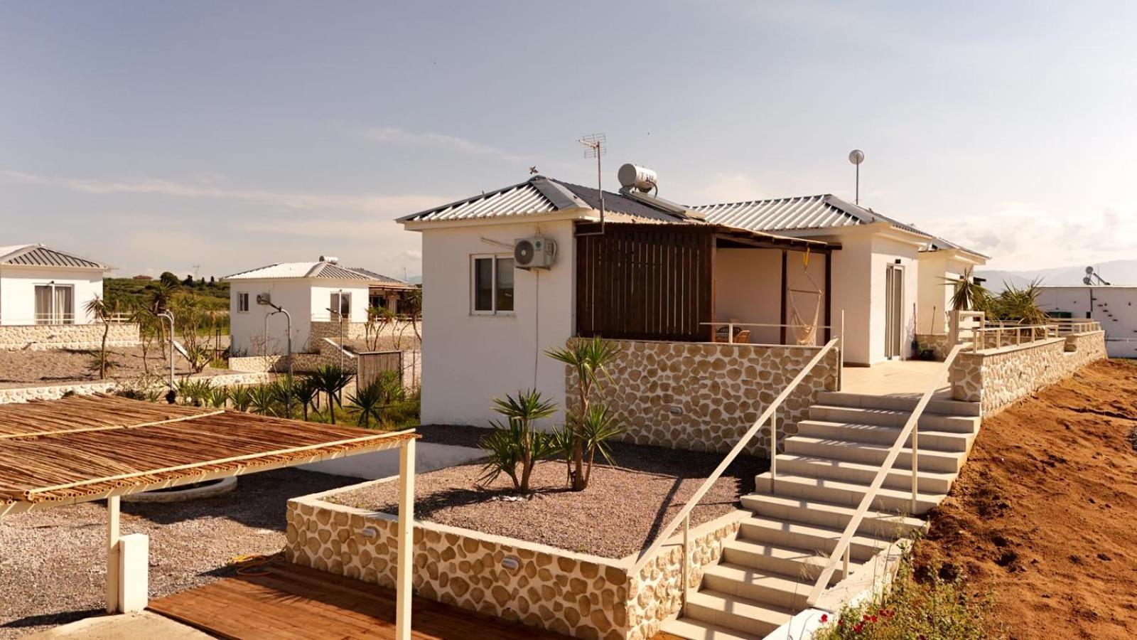 Boho Natural Beachfront Detached House Analipsis  Экстерьер фото